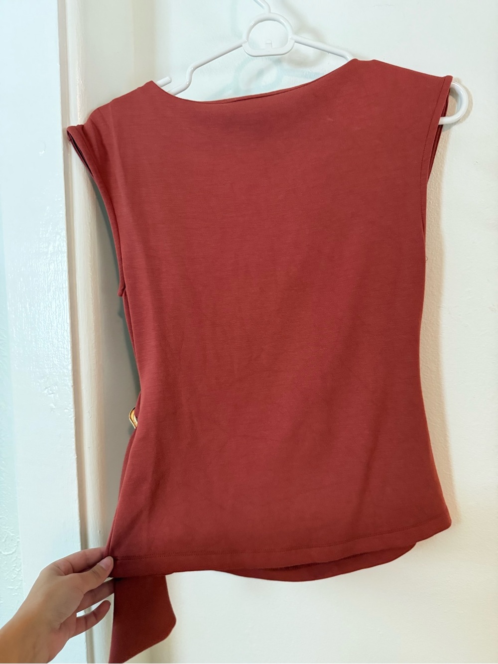 Cable & Gauge Rust Side-Ring Draped Tank Top - Picture 4 of 4